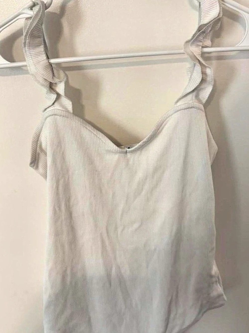 Blue Rain Ribbed Tank Top in White Size Large Like New